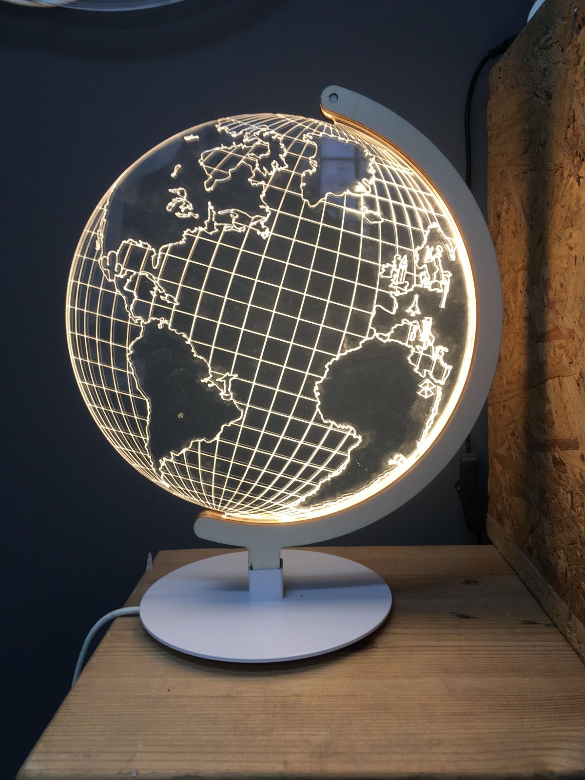 BULBING lampe Globe INTERIØR Designertorvet